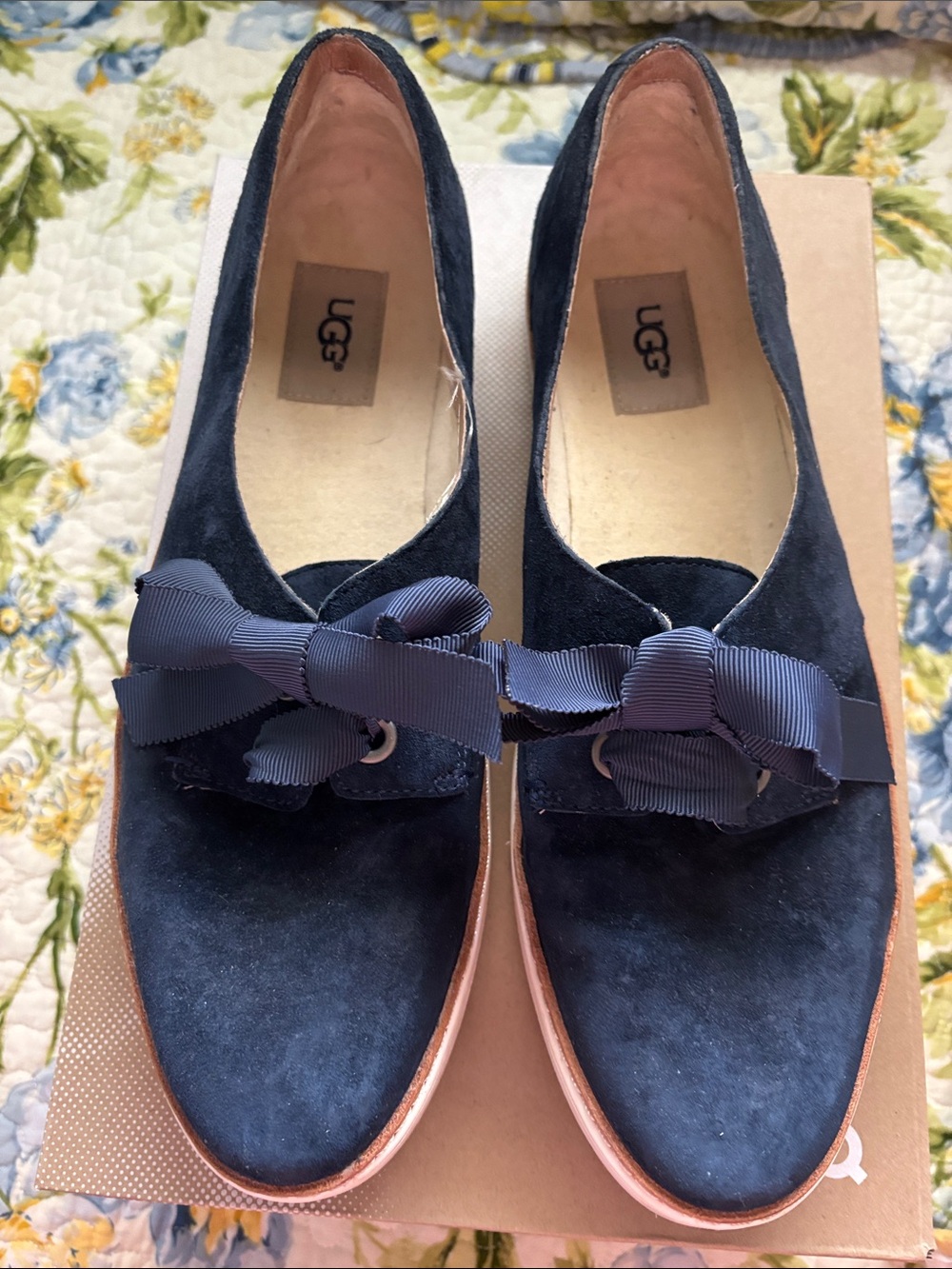 UGG Women's Navy Suede Bow Flats